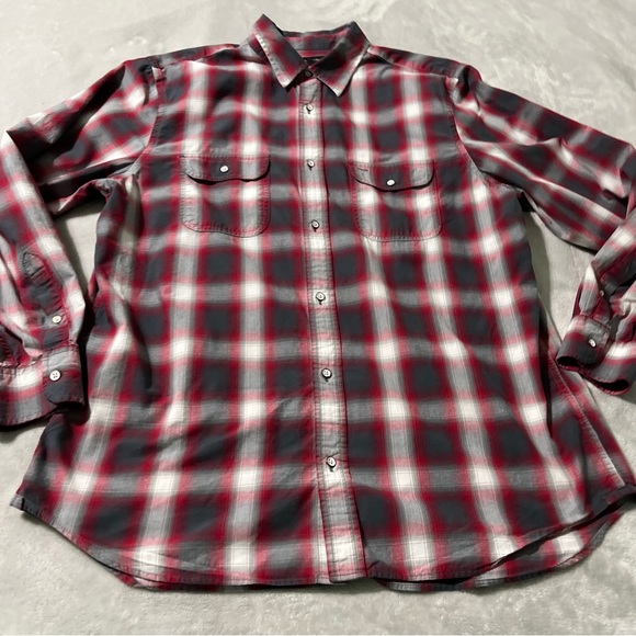 Banana Republic Factory Mens XL Shirt Button Up Long Sleeves Red/GrayPlaid - Picture 6 of 13